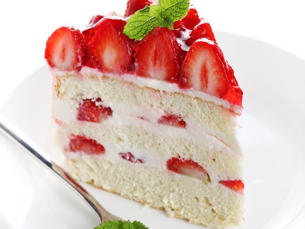 csm_strawberry_cream_cake_ed3306a6ae.jpg